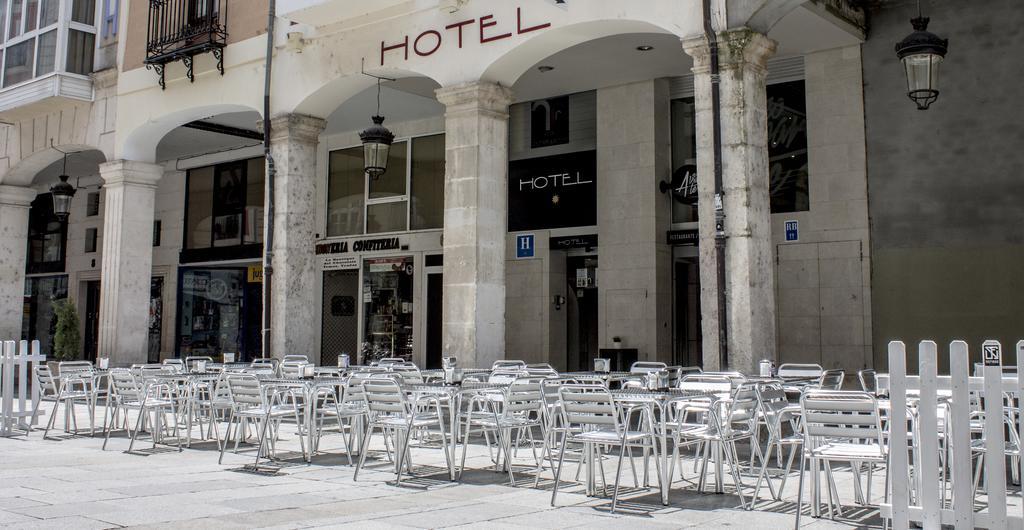Hotel Alda Entrearcos Бургос Экстерьер фото