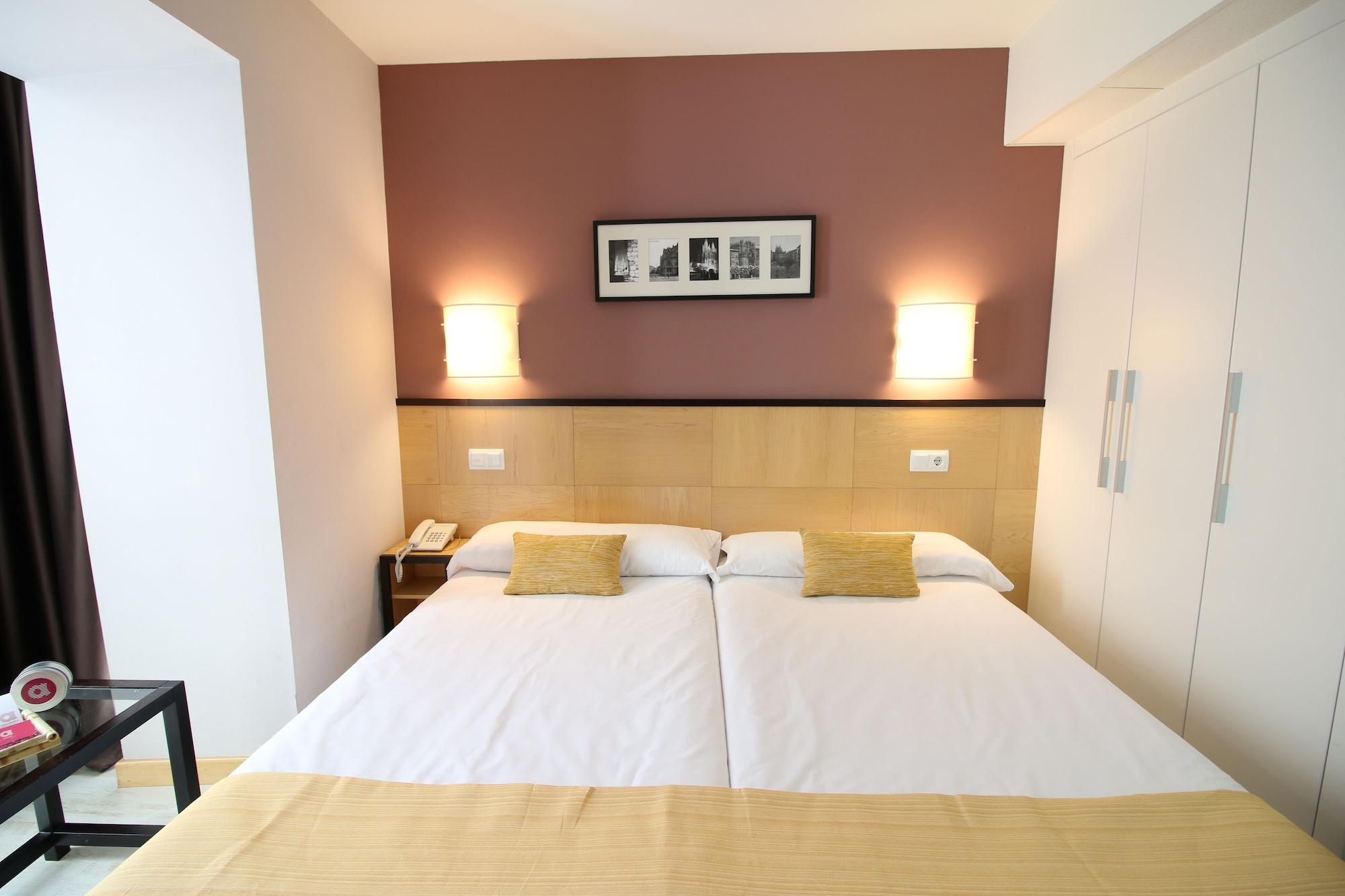 Hotel Alda Entrearcos Бургос Экстерьер фото