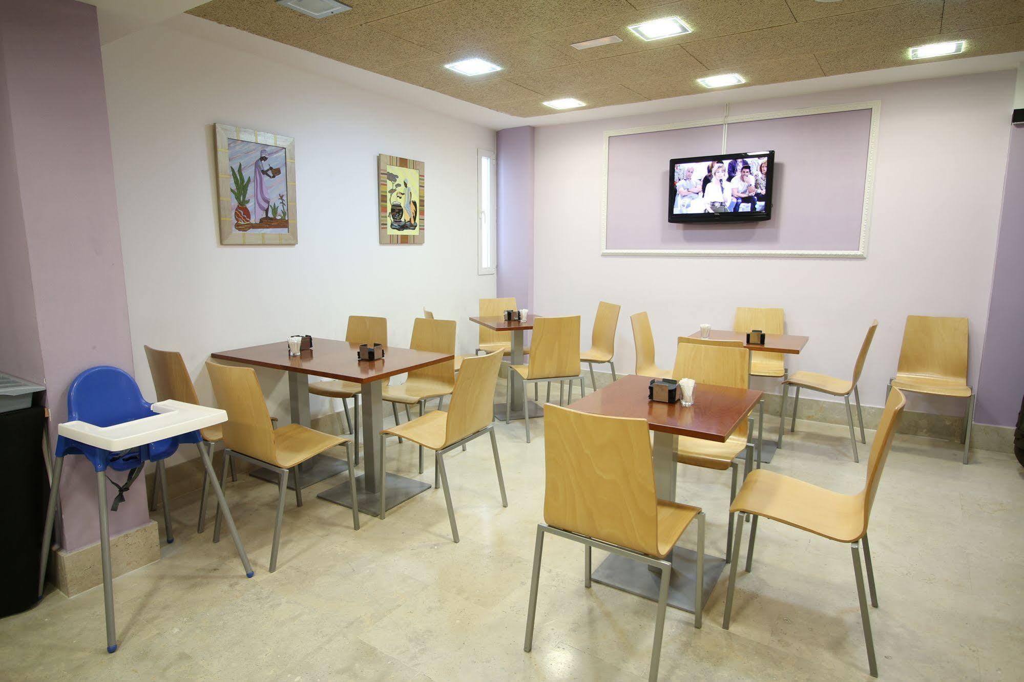 Hotel Alda Entrearcos Бургос Экстерьер фото